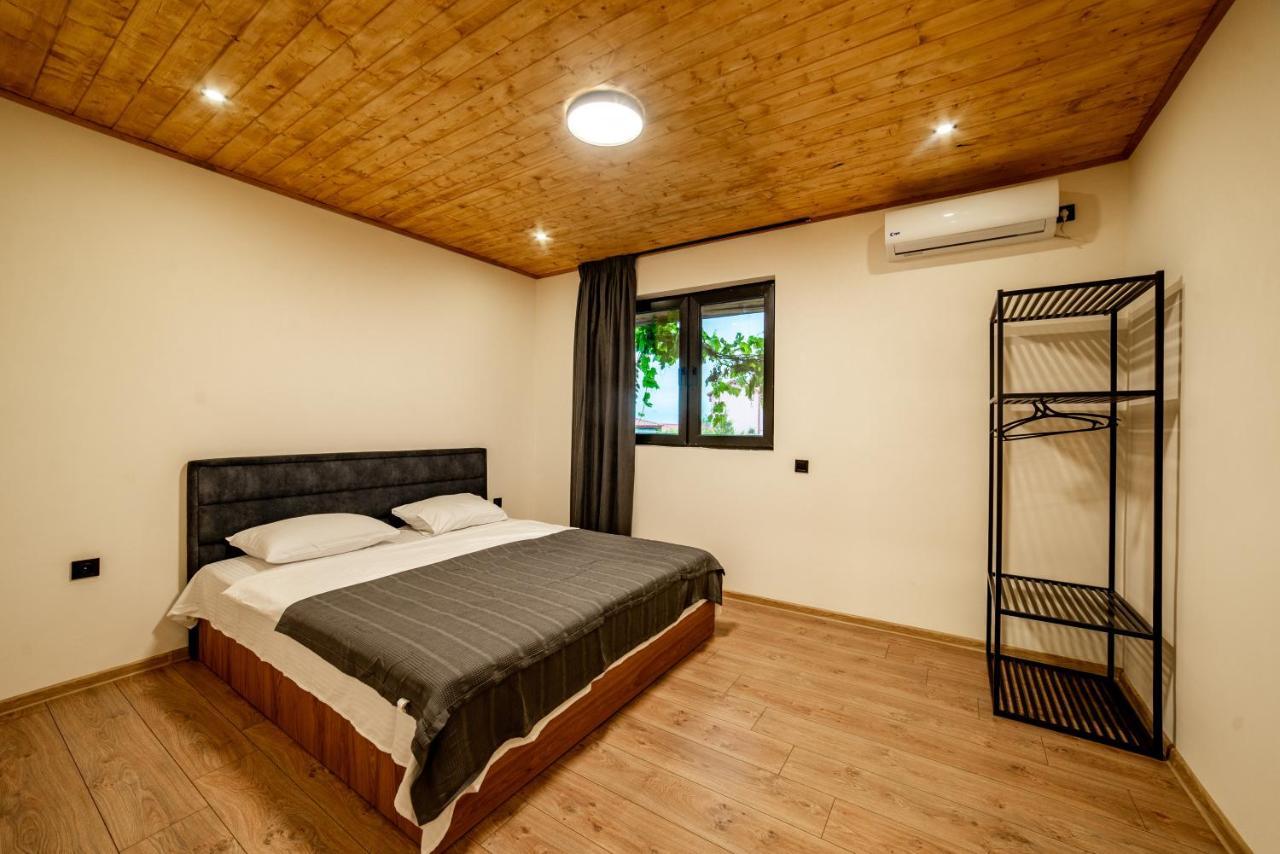 Tita Rooms Telavi Exterior photo